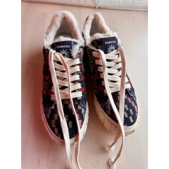 The Farm Rio Shoes Farm Rio Platform Sneakers Ainika Tapestry  size 8.5 - Picture 11 of 11
